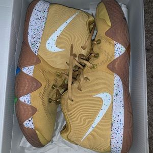 Kyrie 4 cereal pack